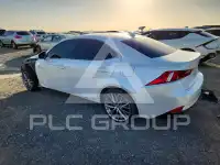 2016 Lexus IS photo