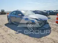 2016 Lexus IS photo