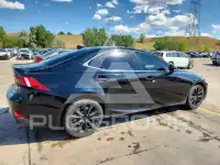 2016 Lexus IS photo