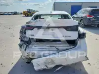 2016 Lexus IS photo