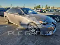 2016 Lexus IS photo