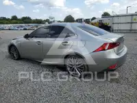 2016 Lexus IS photo