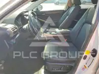 2016 Lexus IS photo