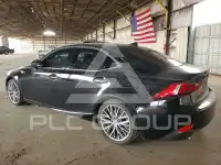 2016 Lexus IS photo