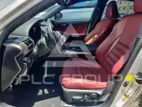 2016 Lexus IS photo