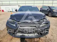 2016 Lexus IS photo