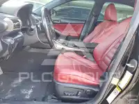 2016 Lexus IS photo