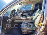 2016 Lexus IS photo