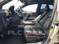 2016 Lexus IS photo