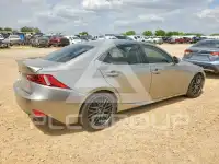 2016 Lexus IS photo