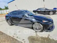 2016 Lexus IS photo