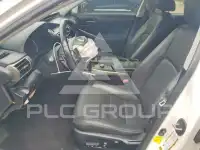 2016 Lexus IS photo