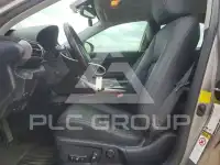 2016 Lexus IS photo