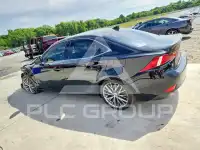 2016 Lexus IS photo