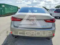 2016 Lexus IS photo