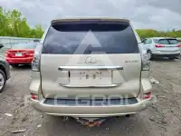 2016 Lexus GX photo