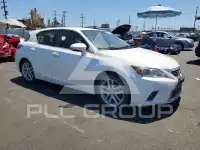 2016 Lexus CT200 photo