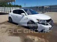 2016 Lexus CT200 photo