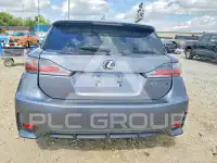 2016 Lexus CT200 photo