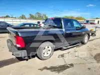 2016 RAM 1500 photo