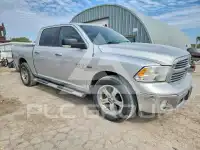2016 RAM 1500 photo
