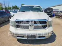 2016 RAM 1500 photo