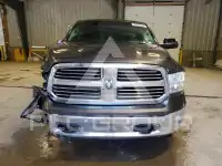 2016 RAM 1500 фото