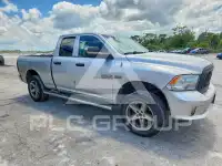 2016 RAM 1500 photo