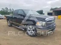 2016 RAM 1500 photo