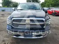 2016 RAM 1500 photo