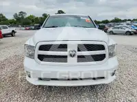 2016 RAM 1500 photo
