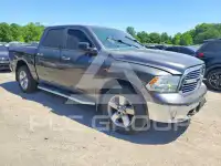 2016 RAM 1500 фото