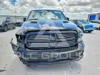 2016 RAM 1500 фото