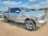 2016 RAM 1500 photo