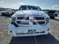 2016 RAM 1500 photo