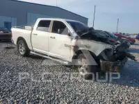 2016 RAM 1500 фото