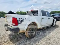 2016 RAM 1500 фото
