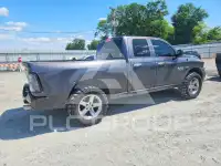 2016 RAM 1500 photo