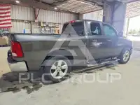 2016 RAM 1500 photo
