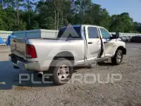2016 RAM 2500 photo