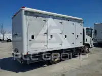 2016 Isuzu NPR photo