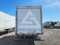 2016 Isuzu NPR фото