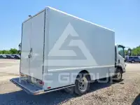 2016 Isuzu NPR photo