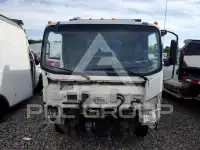 2016 Isuzu NPR фото