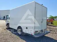 2016 Isuzu NPR photo