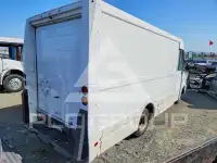 2016 Isuzu NPR фото