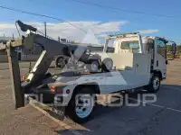 2016 Isuzu NQR photo