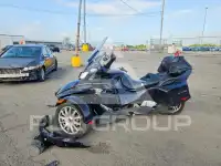 2016 Can-AM SPYDER фото