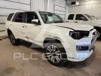 2016 Toyota 4 RUNNER photo