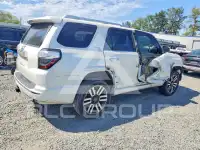 2016 Toyota 4 RUNNER photo